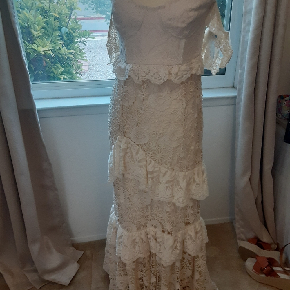 Estelle Gown - Picture 12 of 14